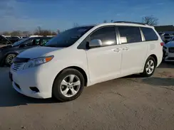 5TDKZ3DC9HS895744 2017 TOYOTA SIENNA