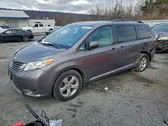 5TDKZ3DC9HS897025 2017 TOYOTA SIENNA