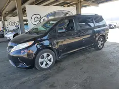 5TDKZ3DC9HS900358 2017 TOYOTA SIENNA