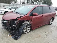 5TDKZ3DC9JS923595 2018 TOYOTA SIENNA