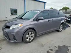 5TDKZ3DC9KS006593 2019 TOYOTA SIENNA