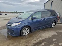 5TDKZ3DC9KS015567 2019 TOYOTA SIENNA