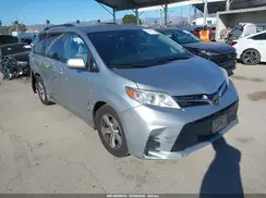 5TDKZ3DC9KS020252 2019 TOYOTA SIENNA