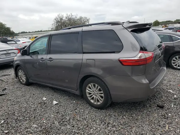5TDKZ3DC9KS969350 2019 TOYOTA SIENNA - Image 2