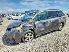 5TDKZ3DC9KS997312 2019 TOYOTA SIENNA