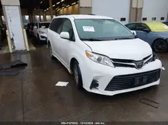 5TDKZ3DC9LS050403 2020 TOYOTA SIENNA