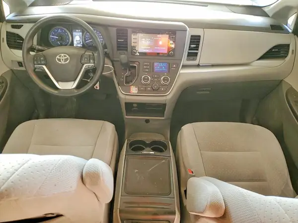 5TDKZ3DC9LS065418 2020 TOYOTA SIENNA - Image 8
