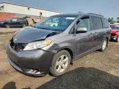 5TDKZ3DCXHS769649 2017 TOYOTA SIENNA