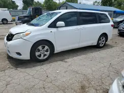 5TDKZ3DCXHS777041 2017 TOYOTA SIENNA