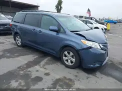 5TDKZ3DCXHS778254 2017 TOYOTA SIENNA