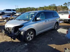 5TDKZ3DCXHS781123 2017 TOYOTA SIENNA