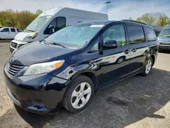 5TDKZ3DCXHS816680 2017 TOYOTA SIENNA