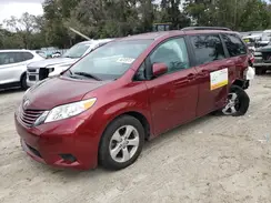 5TDKZ3DCXHS844737 2017 TOYOTA SIENNA