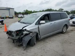 5TDKZ3DCXHS866172 2017 TOYOTA SIENNA