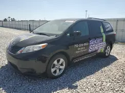 5TDKZ3DCXHS883585 2017 TOYOTA SIENNA