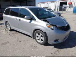5TDKZ3DCXHS895249 2017 TOYOTA SIENNA