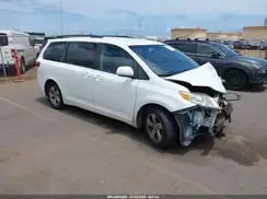 5TDKZ3DCXHS896739 2017 TOYOTA SIENNA