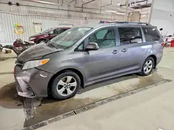 5TDKZ3DCXJS928532 2018 TOYOTA SIENNA