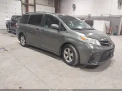 5TDKZ3DCXJS930006 2018 TOYOTA SIENNA