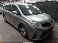 5TDKZ3DCXJS937683 2018 TOYOTA SIENNA