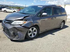 5TDKZ3DCXJS939496 2018 TOYOTA SIENNA
