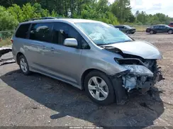 5TDKZ3DCXJS948439 2018 TOYOTA SIENNA