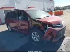 5TDKZ3DCXLS022674 2020 TOYOTA SIENNA