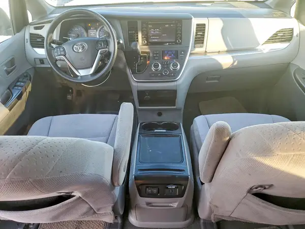 5TDKZ3DCXLS053178 2020 TOYOTA SIENNA - Image 8