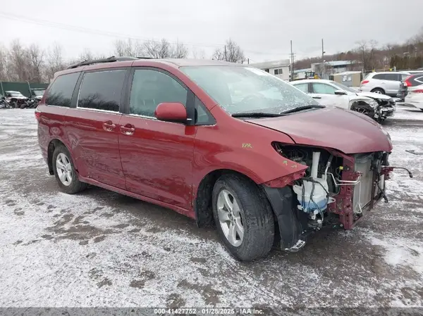 5TDKZ3DCXLS053763 2020 TOYOTA SIENNA - Image 1