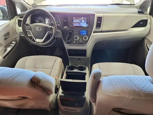 5TDKZ3DCXLS059160 2020 TOYOTA SIENNA - Image 8