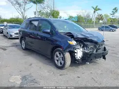 5TDKZ3DCXLS073317 2020 TOYOTA SIENNA