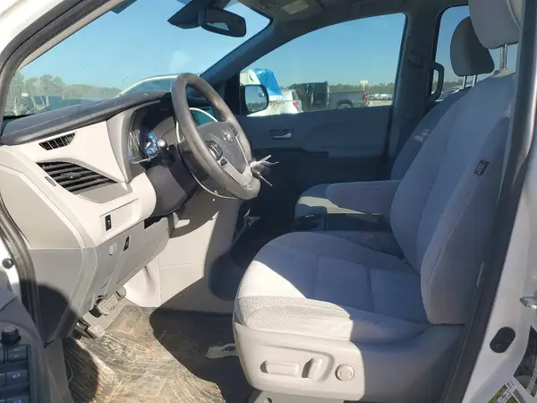 5TDKZ3DCXLS076282 2020 TOYOTA SIENNA - Image 7
