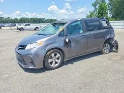 5TDKZ3DCXLS081885 2020 TOYOTA SIENNA