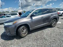 5TDKZRFH0HS195753 2017 TOYOTA HIGHLANDER