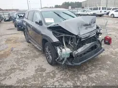 5TDKZRFH0HS217024 2017 TOYOTA HIGHLANDER