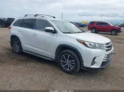 5TDKZRFH0HS509613 2017 TOYOTA HIGHLANDER