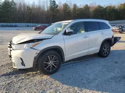 5TDKZRFH0HS512561 2017 TOYOTA HIGHLANDER
