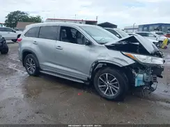 5TDKZRFH0HS513497 2017 TOYOTA HIGHLANDER