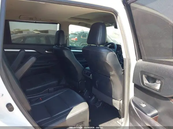 5TDKZRFH0HS517470 2017 TOYOTA HIGHLANDER - Image 8
