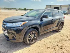 5TDKZRFH0HS519865 2017 TOYOTA HIGHLANDER