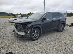 5TDKZRFH0HS526024 2017 TOYOTA HIGHLANDER