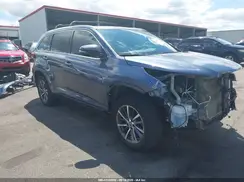 5TDKZRFH0JS266519 2018 TOYOTA HIGHLANDER
