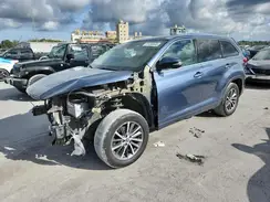 5TDKZRFH0JS286060 2018 TOYOTA HIGHLANDER