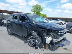 5TDKZRFH0JS535425 2018 TOYOTA HIGHLANDER