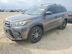 5TDKZRFH0JS537501 2018 TOYOTA HIGHLANDER