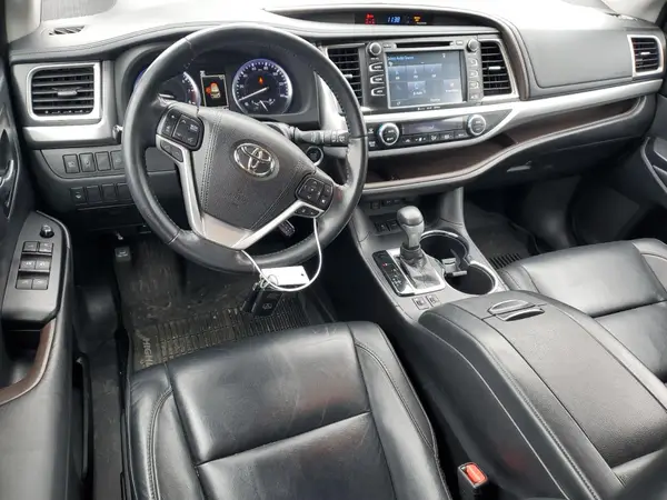 5TDKZRFH0JS544481 2018 TOYOTA HIGHLANDER - Image 8