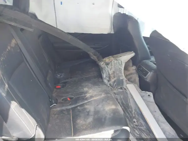 5TDKZRFH0JS548756 2018 TOYOTA HIGHLANDER - Image 8