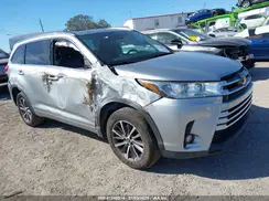 5TDKZRFH0JS548773 2018 TOYOTA HIGHLANDER