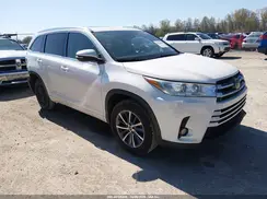 5TDKZRFH0JS550359 2018 TOYOTA HIGHLANDER