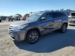 5TDKZRFH0KS315025 2019 TOYOTA HIGHLANDER